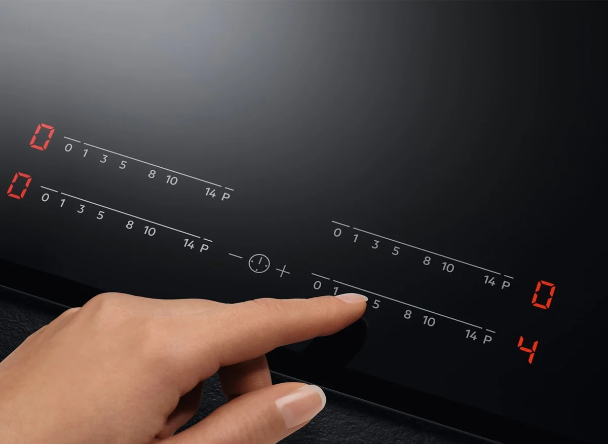 AEG IKE84441FB Induction Hob - Image 3