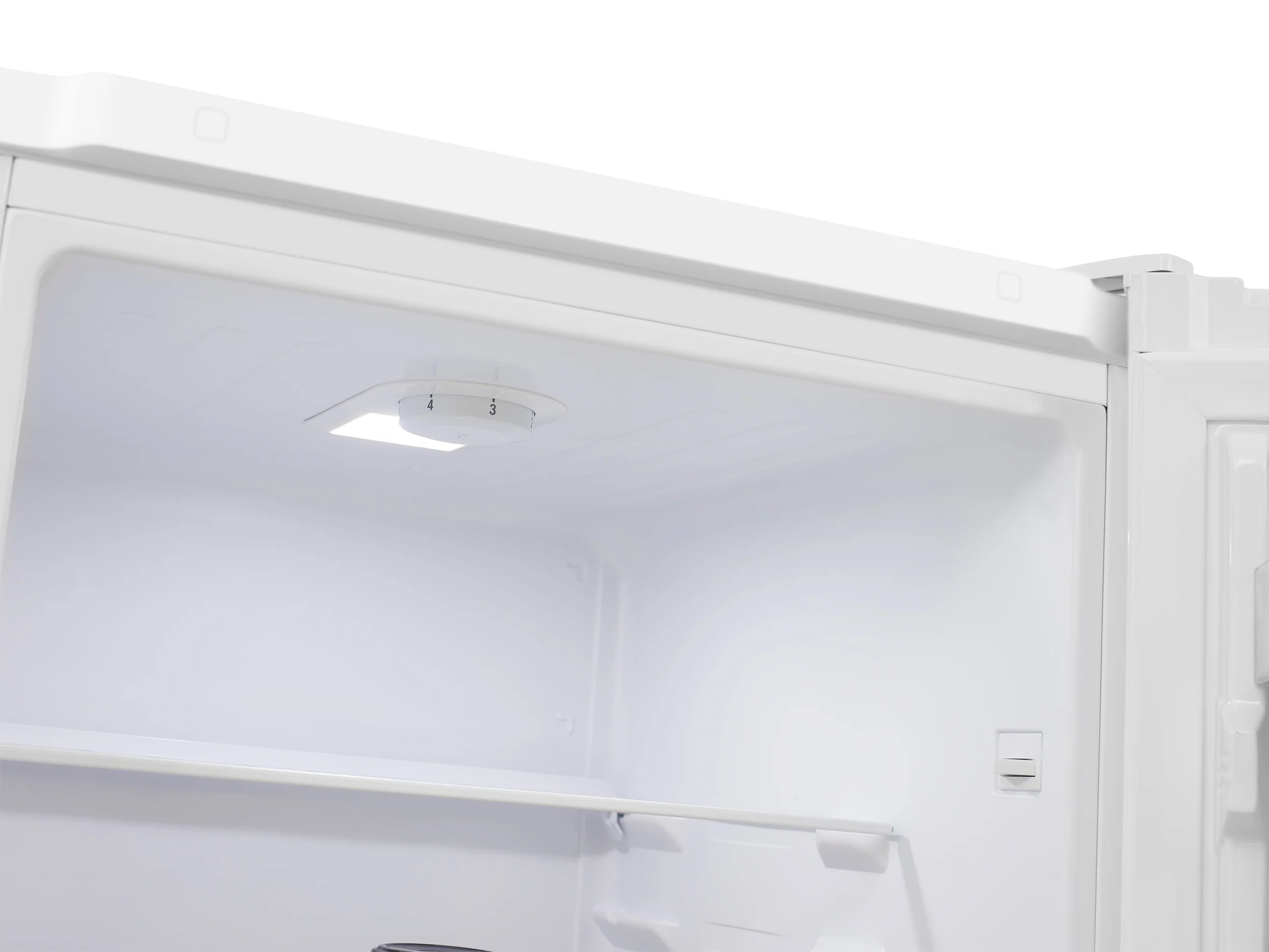 Beko CCFM4552W Freestanding Fridge Freezer - Image 3